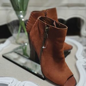 Lucky Brand Brown Ankle Booties